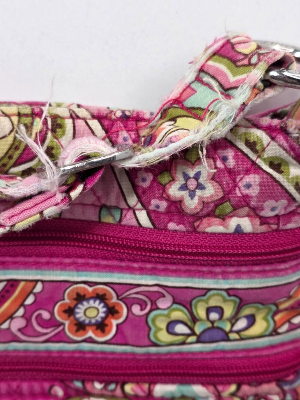Vera Bradley Pink Paisley Shoulder Bag Double Zipper Crossbody Hipster - Picture 3 of 5
